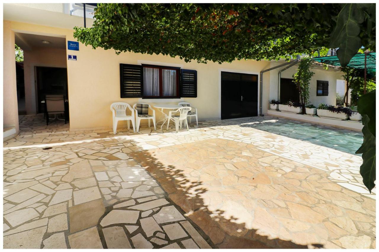 Apartment Zdravko Primošten Dış mekan fotoğraf